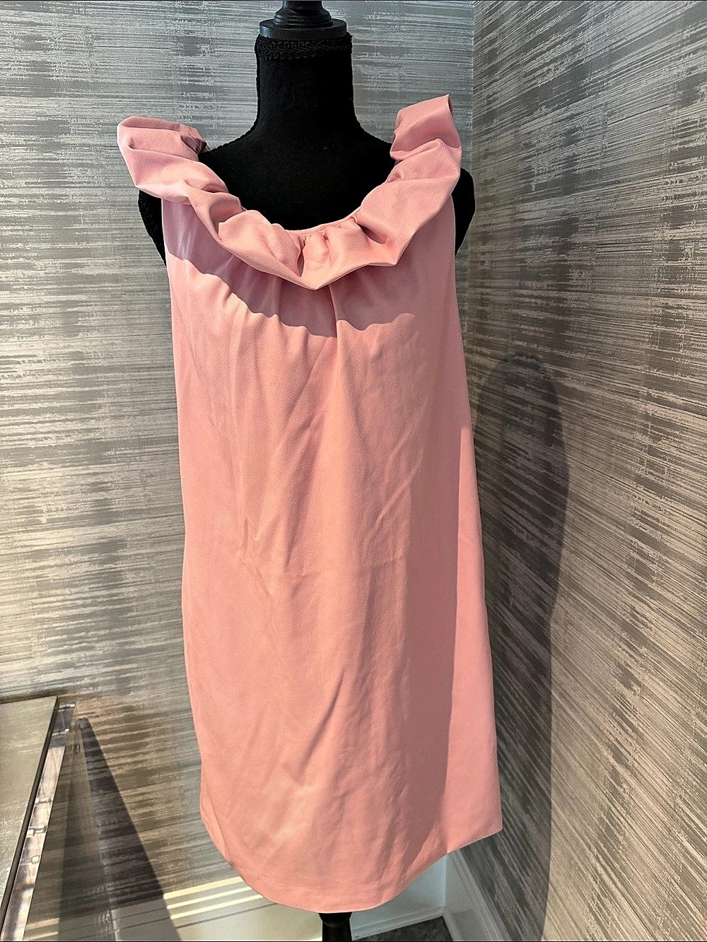 Trina Turk Pink Ruffle Maxi Dress Size Medium Like New
